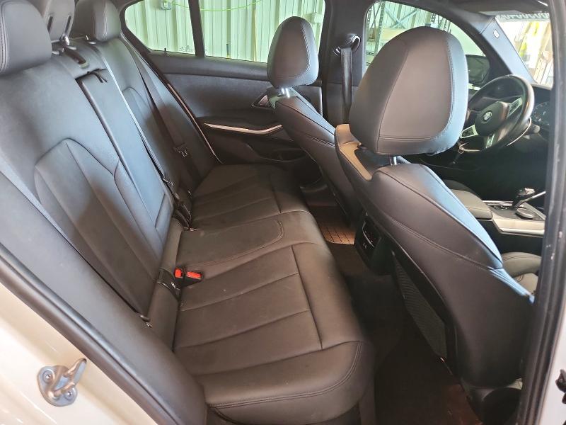 60696646 :رقم المزاد ، 3MW5U9J0XM8B61011 vin ، 2021 Bmw M340xi مزاد بيع