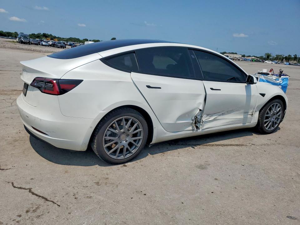 Продаж на аукціоні авто 2022 Tesla Model 3, vin: 5YJ3E1EA8NF111734, номер лоту: 62490766