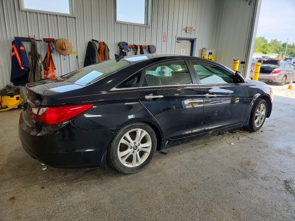2011 Hyundai Sonata მანქანა იყიდება აუქციონზე, vin: 5NPEC4AB4BH302806, აუქციონის ნომერი: 60640016