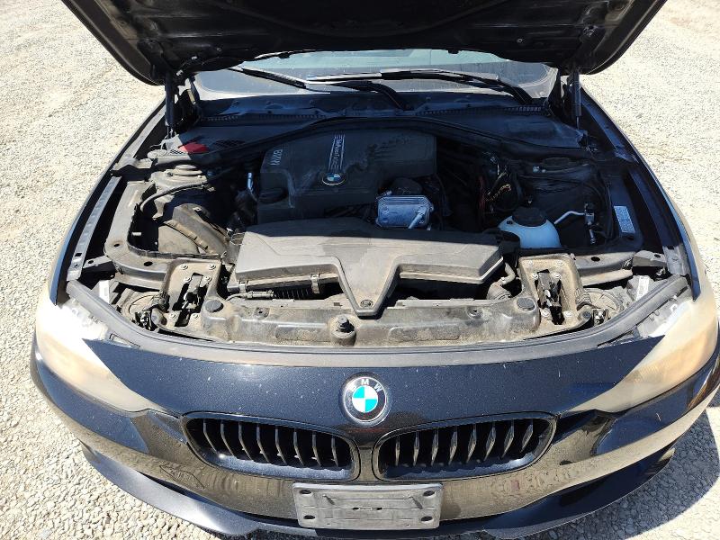 2014 Bmw 328 მანქანა იყიდება აუქციონზე, vin: WBA3C1C54EK105098, აუქციონის ნომერი: 60085406