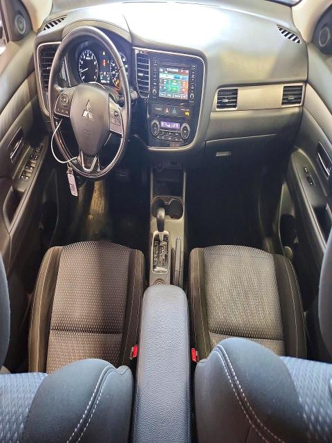 63172256 :رقم المزاد ، JA4AD3A32GZ013934 vin ، 2016 Mitsubishi Outlander مزاد بيع