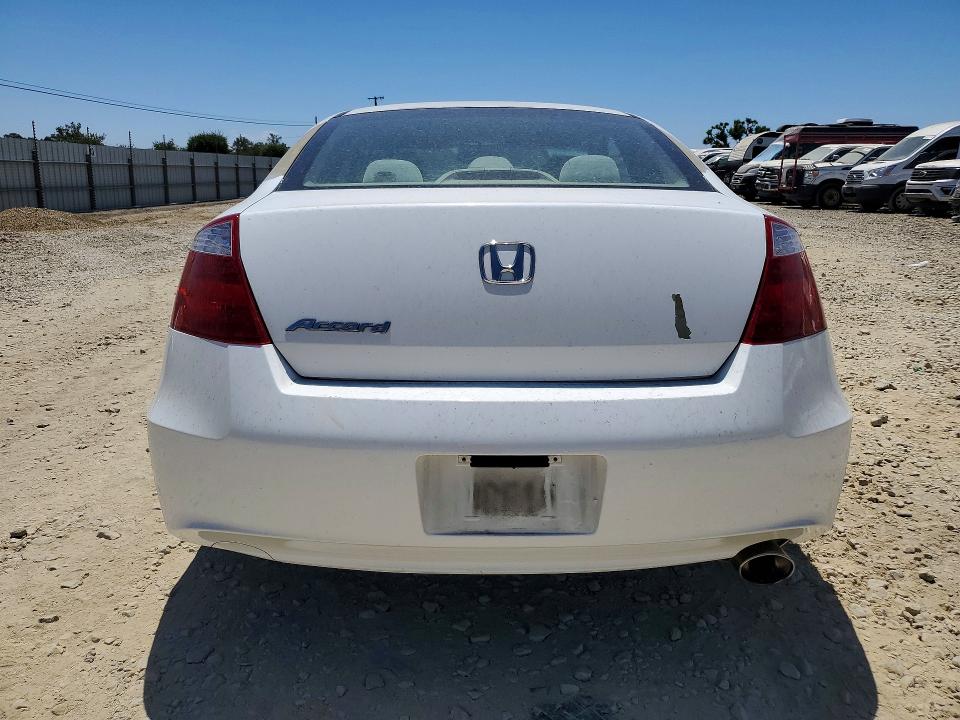 Продажа на аукционе авто 2009 Honda Accord, vin: 1HGCS12399A019658, номер лота: 61064556