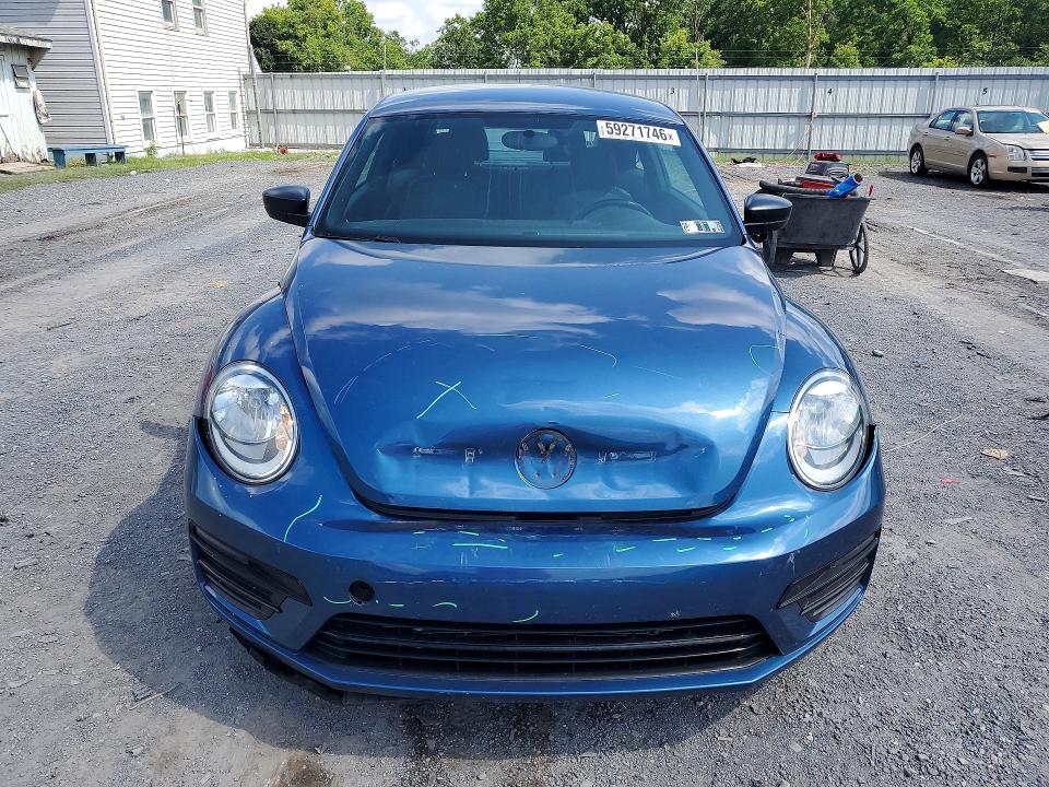 2018 Volkswagen Beetle მანქანა იყიდება აუქციონზე, vin: 3VWFD7AT6JM714355, აუქციონის ნომერი: 59271746
