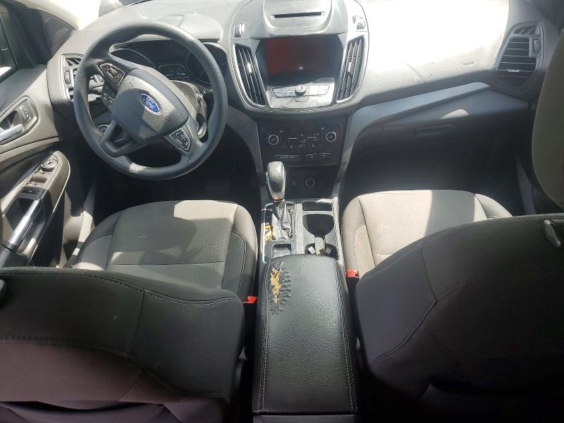 60570046 :رقم المزاد ، 1FMCU9GD3JUD33748 vin ، 2018 Ford Escape مزاد بيع
