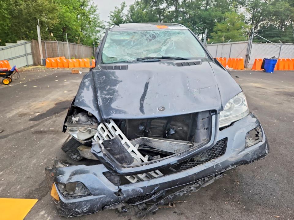2011 Mercedes-benz Ml მანქანა იყიდება აუქციონზე, vin: 4JGBB8GB8BA737786, აუქციონის ნომერი: 61445356