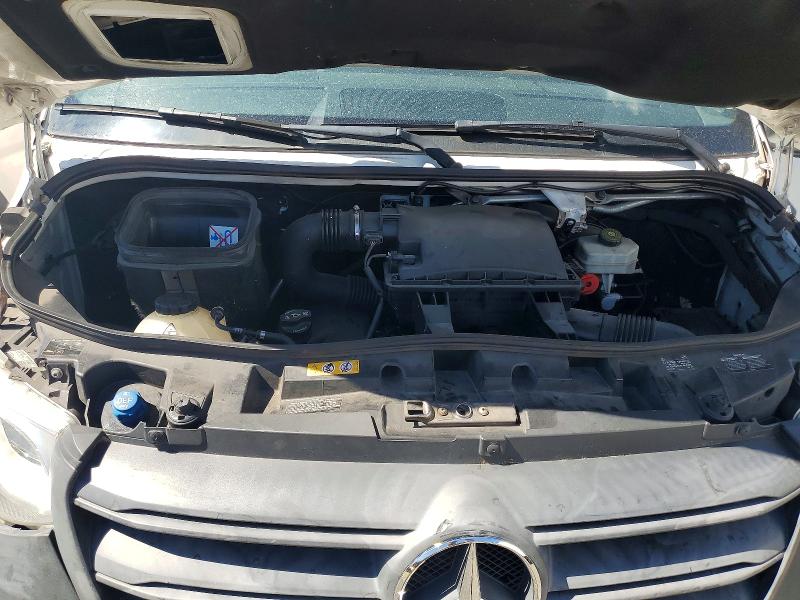 62473536 :رقم المزاد ، WD3PF4CD0KP028372 vin ، 2019 Mercedes-benz Sprinter مزاد بيع