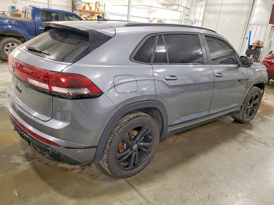 Продажа на аукционе авто 2025 Volkswagen Atlas Cross Sport, vin: 1V2AE2CA1SC206160, номер лота: 61743116