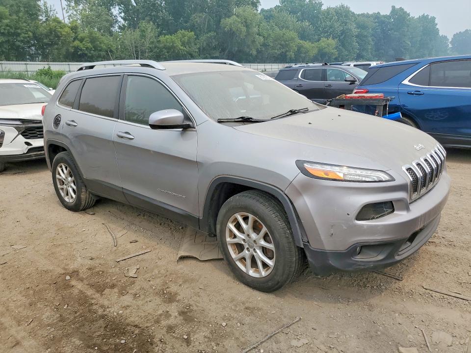 Продаж на аукціоні авто 2017 Jeep Cherokee, vin: 1C4PJMCBXHW633386, номер лоту: 61287316