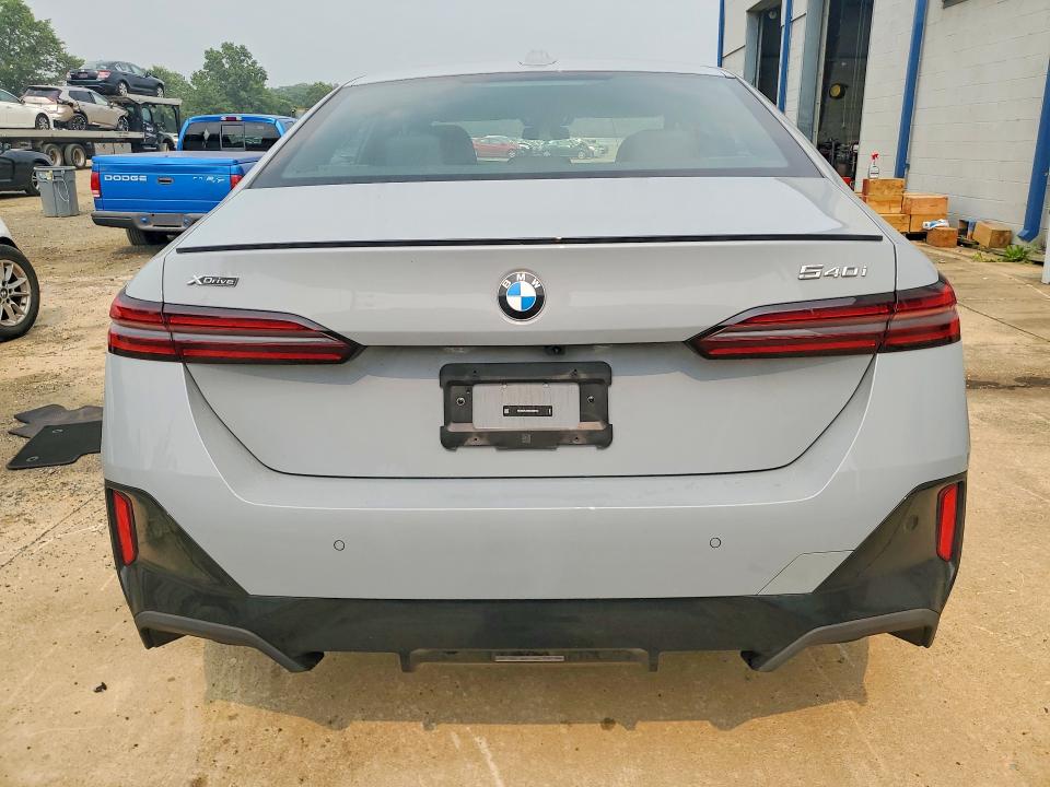 61534876 :رقم المزاد ، WBA63FJ04RCR06759 vin ، 2024 Bmw 540 مزاد بيع