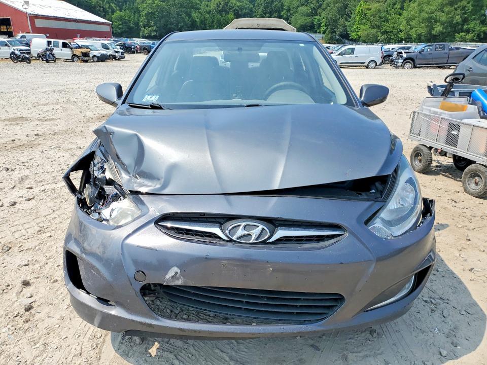 Продаж на аукціоні авто 2013 Hyundai Accent, vin: KMHCU4AE9DU379917, номер лоту: 61431946