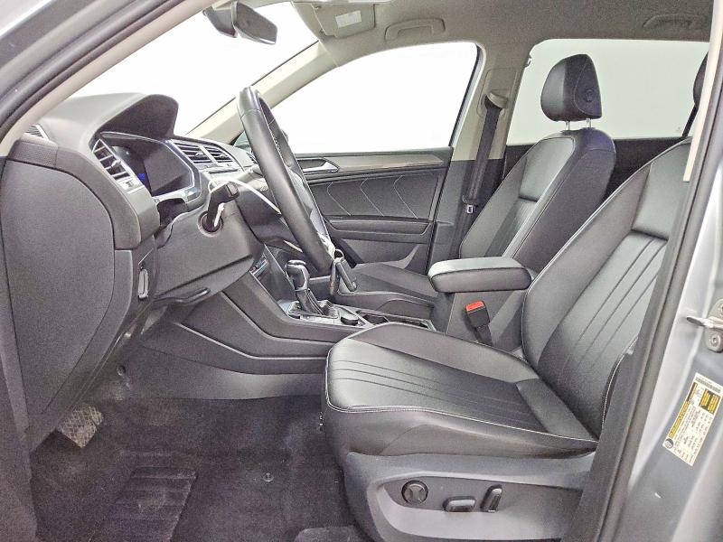 56681886 :رقم المزاد ، 3VV2B7AX4NM142400 vin ، 2022 Volkswagen Tiguan مزاد بيع