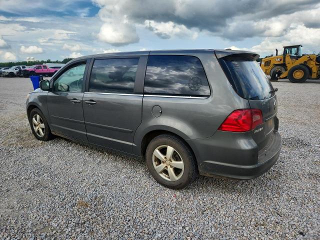 61246106 :رقم المزاد ، 2V4RW3D11AR295679 vin ، 2010 Volkswagen Routan مزاد بيع