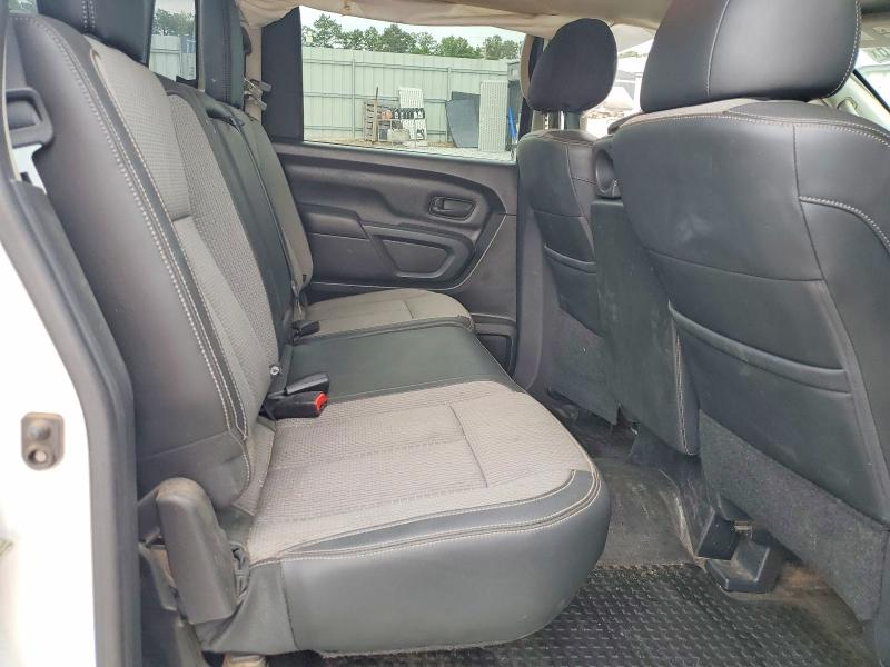Aukcja sprzedaży 2018 Nissan Titan, vin: 1N6AA1EK6JN543341, numer aukcji: 61913026