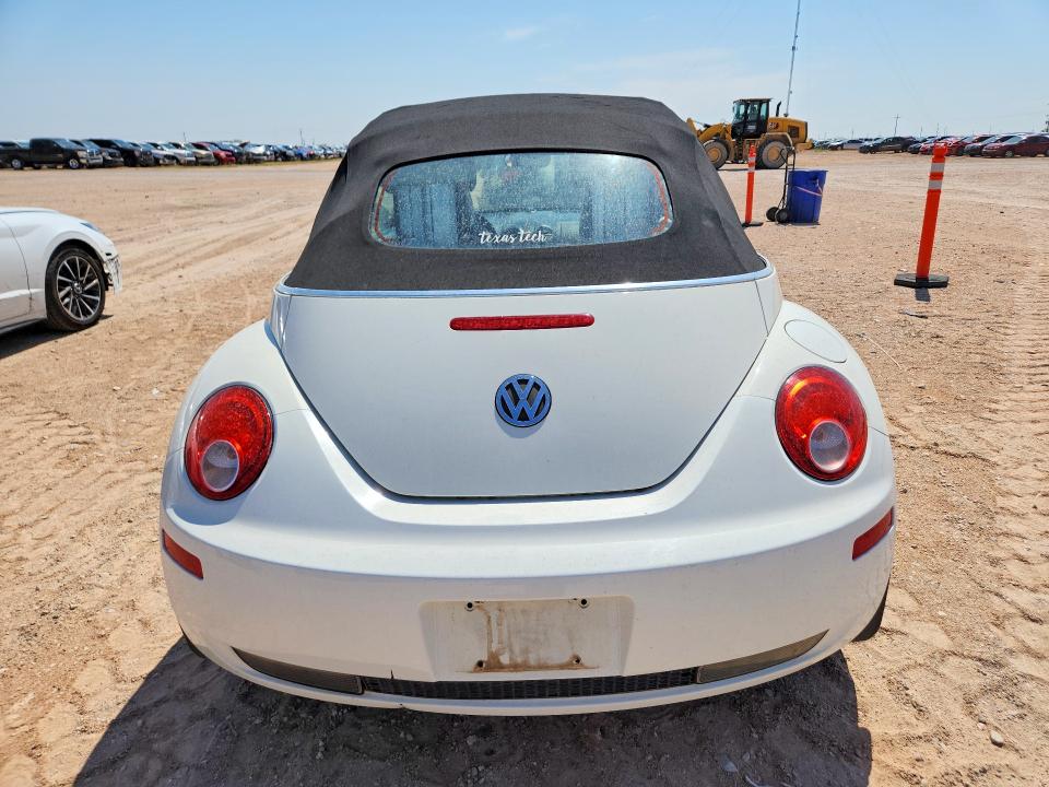 59893286 :رقم المزاد ، 3VWFF31Y07M416777 vin ، 2007 Volkswagen New Beetle مزاد بيع