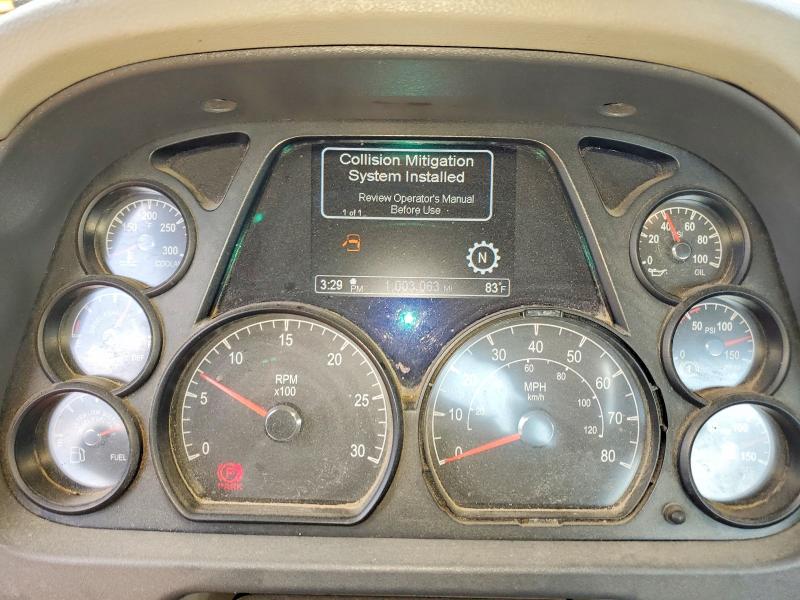 Продаж на аукціоні авто 2018 Peterbilt 579, vin: 1XPBA48XXJD477316, номер лоту: 61967596