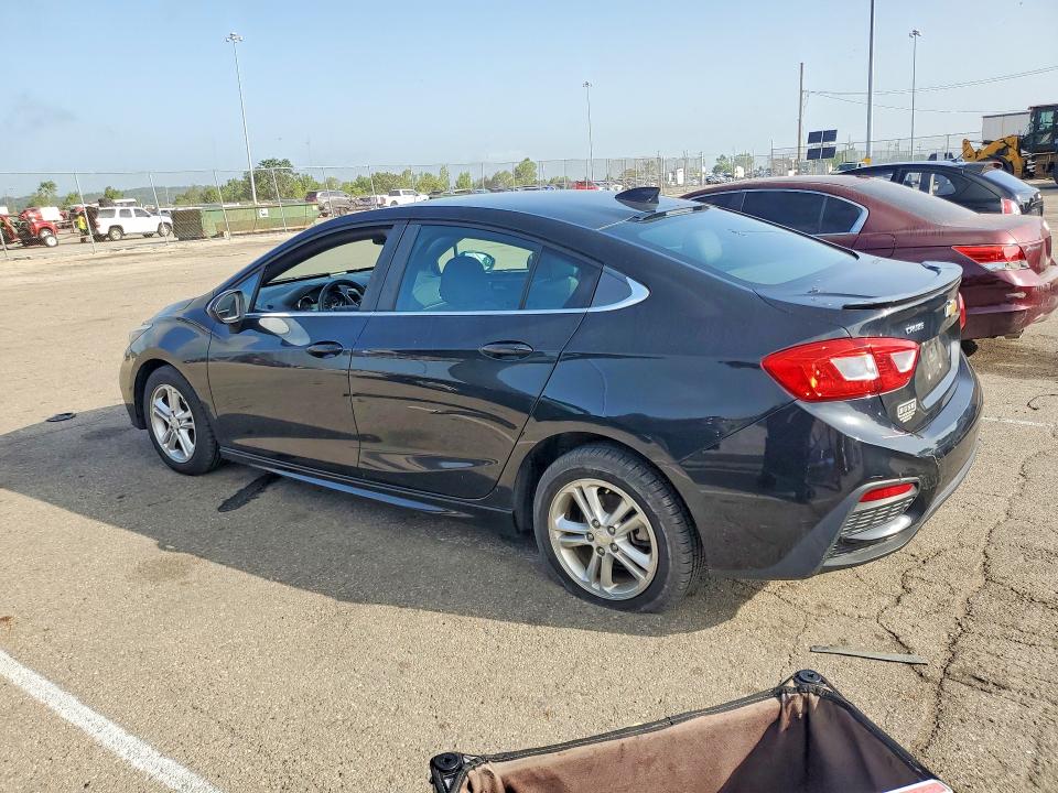 Продаж на аукціоні авто 2017 Chevrolet Cruze, vin: 1G1BE5SM9H7268970, номер лоту: 58970526
