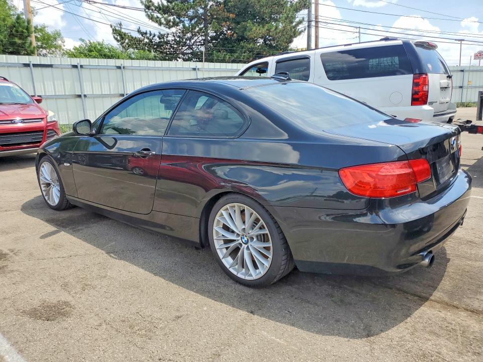 60431716 :رقم المزاد ، WBAKG7C56BE598490 vin ، 2011 Bmw 335 مزاد بيع