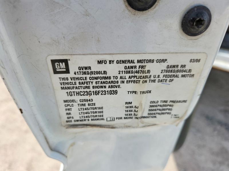 2006 Gmc Sierra მანქანა იყიდება აუქციონზე, vin: 1GTHC23G16F231039, აუქციონის ნომერი: 61557376