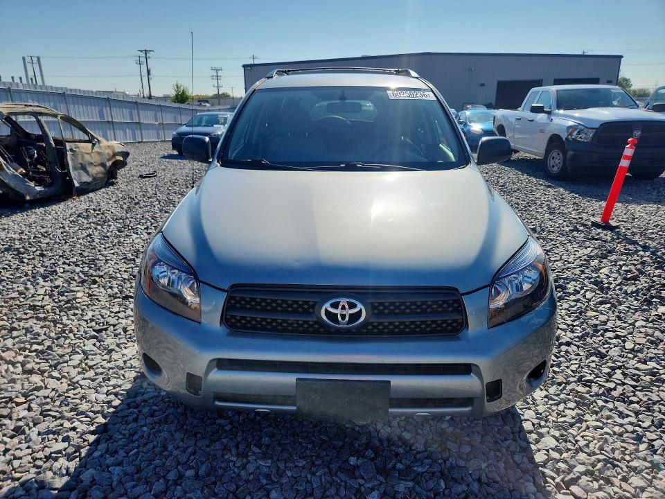 60250236 :رقم المزاد ، JTMBD33V865040411 vin ، 2006 Toyota Rav4 مزاد بيع