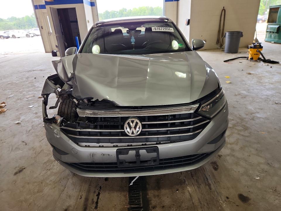 Продажа на аукционе авто 2020 Volkswagen Jetta, vin: 3VWE57BU0LM082620, номер лота: 61672956