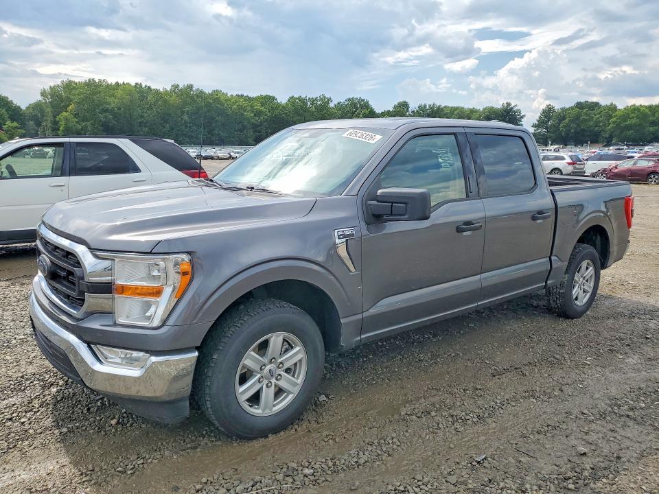 60936326 :رقم المزاد ، 1FTEW1CB8NKD57364 vin ، 2022 Ford F150 مزاد بيع