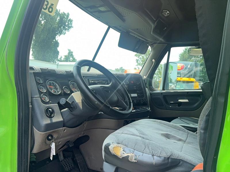Aukcja sprzedaży 2017 Freightliner Cascadia 125, vin: 3AKJGLDR9HSHU4071, numer aukcji: 61335396