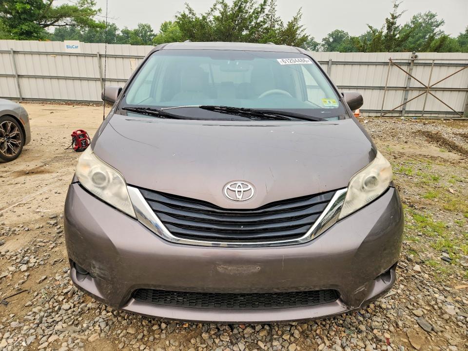 Aukcja sprzedaży 2013 Toyota Sienna, vin: 5TDKK3DC2DS350516, numer aukcji: 61204486