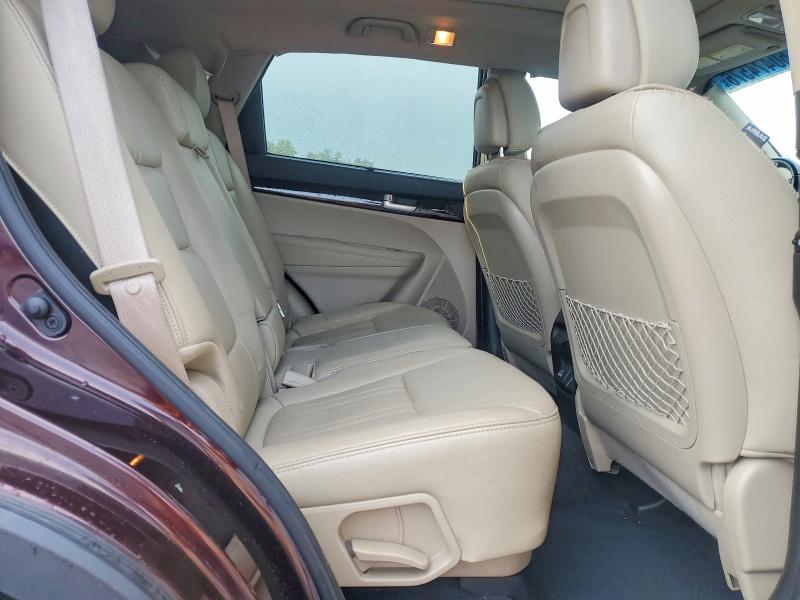 60474576 :رقم المزاد ، 5XYKUDA73FG592397 vin ، 2015 Kia Sorento مزاد بيع