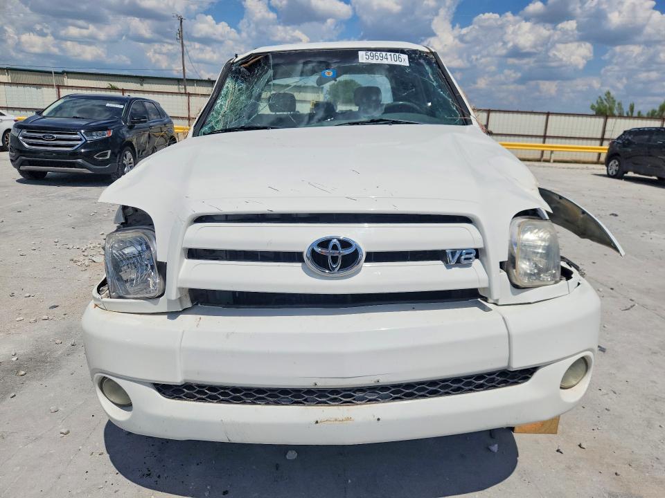 59694106 :رقم المزاد ، 5TBET38165S497449 vin ، 2005 Toyota Tundra مزاد بيع