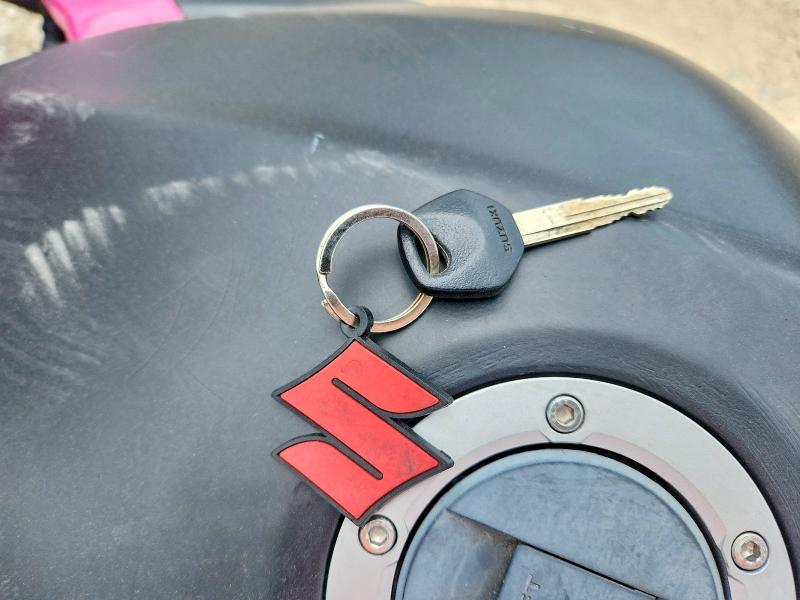 59184666 :رقم المزاد ، JS1GW72A582100245 vin ، 2008 Suzuki Gsf1250 مزاد بيع