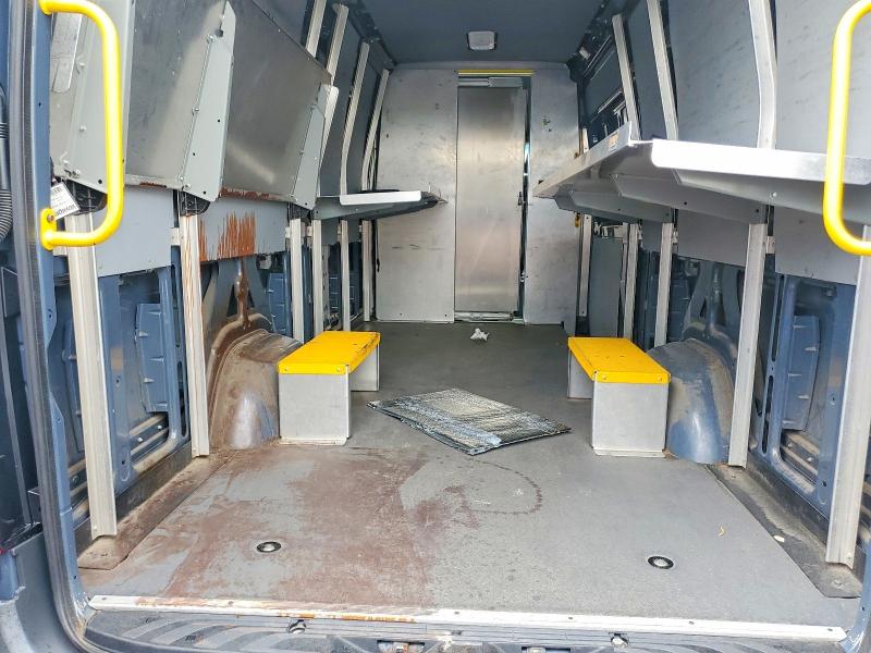 61849046 :رقم المزاد ، WD4PF1CDXKP112418 vin ، 2019 Mercedes-benz Sprinter مزاد بيع