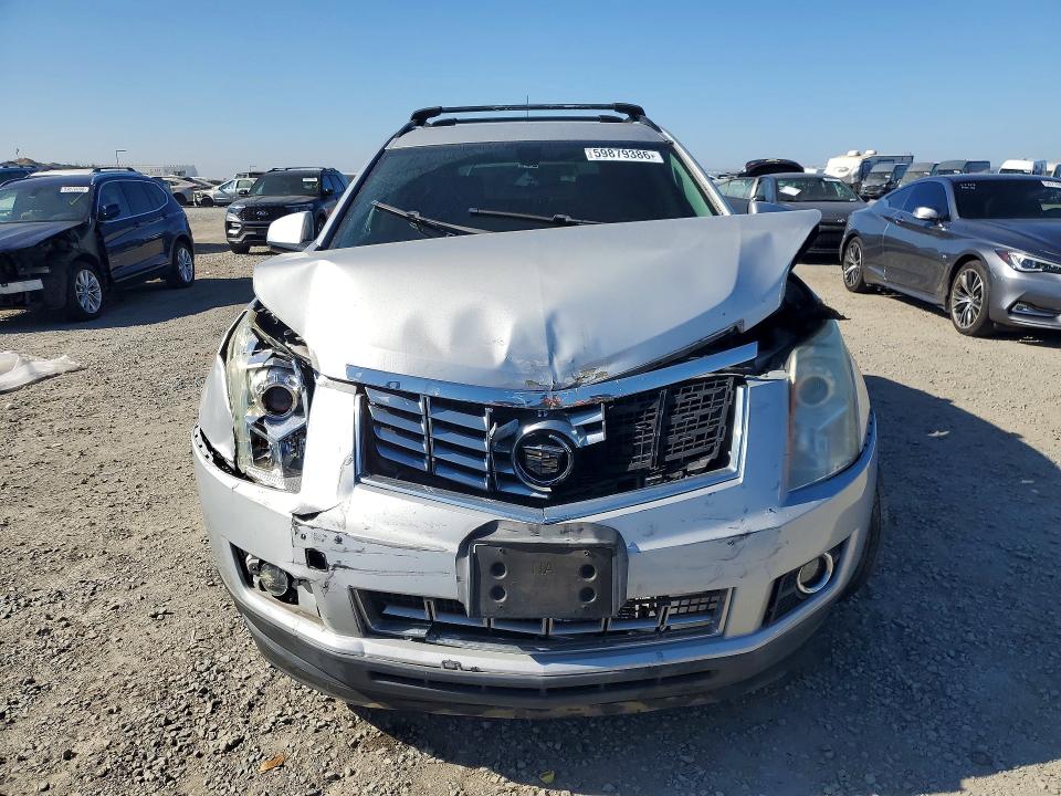 59879386 :رقم المزاد ، 3GYFNAE36FS595341 vin ، 2015 Cadillac Srx مزاد بيع