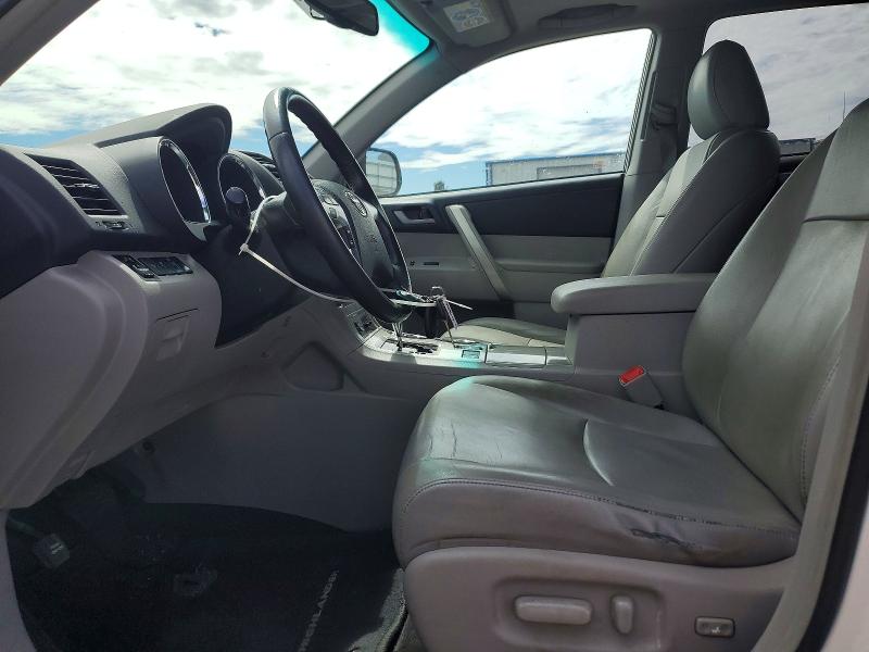 2013 Toyota Highlander მანქანა იყიდება აუქციონზე, vin: 5TDBK3EH7DS271756, აუქციონის ნომერი: 60258866
