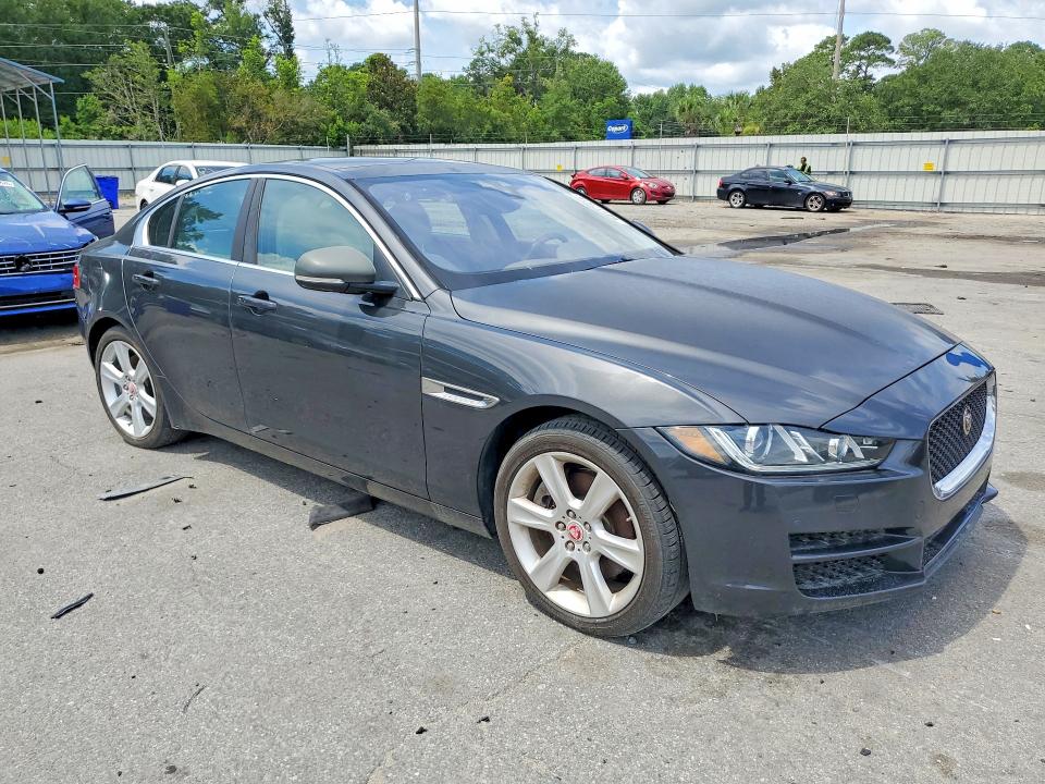 Продажа на аукционе авто 2017 Jaguar Xe, vin: SAJAE4BG2HA947183, номер лота: 60117816