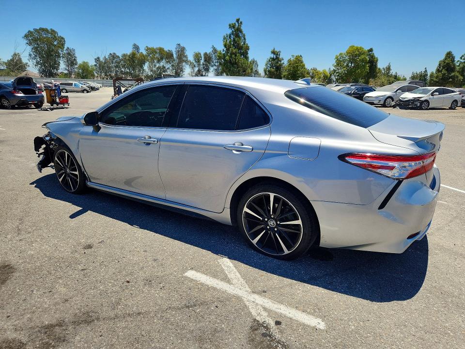 2020 Toyota Camry მანქანა იყიდება აუქციონზე, vin: 4T1K61AK2LU312987, აუქციონის ნომერი: 60397866