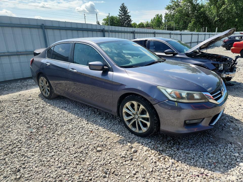 59585306 :رقم المزاد ، 1HGCR2F51FA111114 vin ، 2015 Honda Accord مزاد بيع