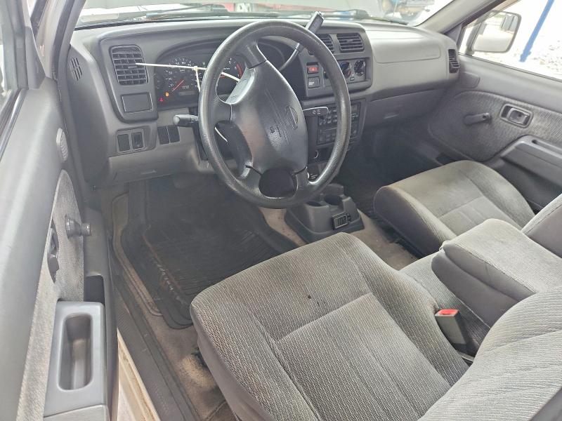 61933116 :رقم المزاد ، 1N6DD26S4YC396144 vin ، 2000 Nissan Frontier مزاد بيع
