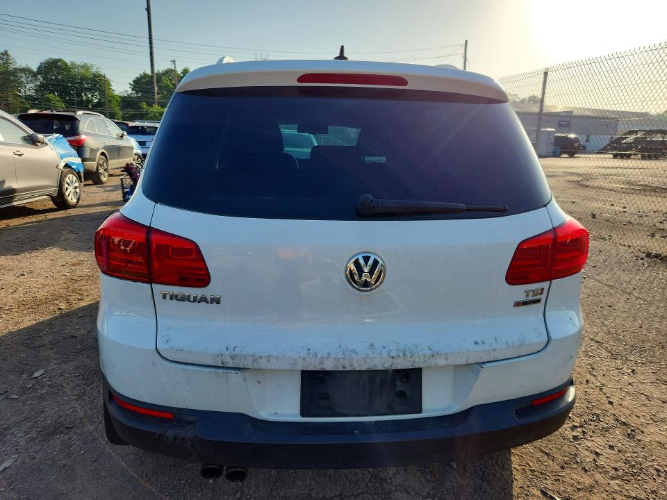2017 Volkswagen Tiguan მანქანა იყიდება აუქციონზე, vin: WVGSV7AX8HK005862, აუქციონის ნომერი: 85627475