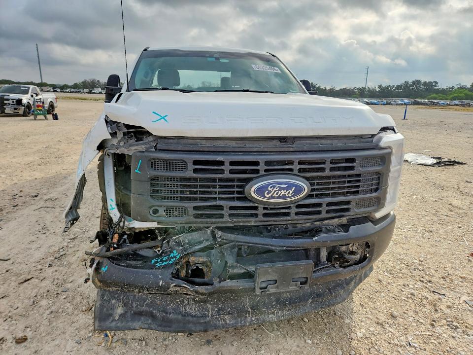 62325406 :رقم المزاد ، 1FT8W2BT0SEC59968 vin ، 2025 Ford F250 مزاد بيع