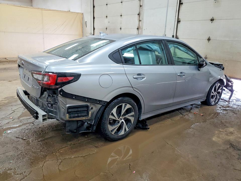 61545196 :رقم المزاد ، 4S3BWAD65S3013565 vin ، 2025 Subaru Legacy مزاد بيع