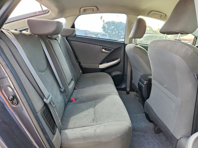 2014 Toyota Prius Plug-in Hybrid მანქანა იყიდება აუქციონზე, vin: JTDKN3DP7E3064478, აუქციონის ნომერი: 62874056