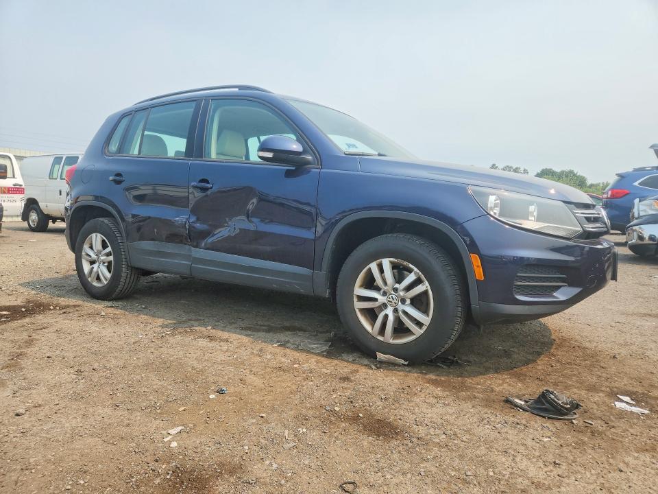 61223856 :رقم المزاد ، WVGBV7AXXGW593335 vin ، 2016 Volkswagen Tiguan مزاد بيع