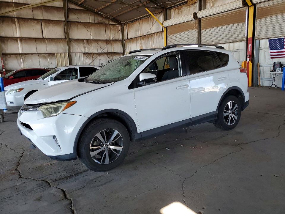 Auction sale of the 2017 Toyota Rav4, vin: 2T3WFREV0HW320119, lot number: 59735346