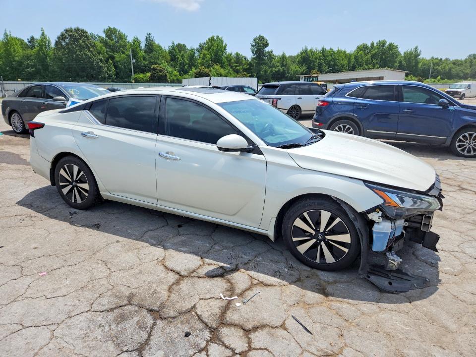 Продажа на аукционе авто 2019 Nissan Altima, vin: 1N4BL4EVXKC213542, номер лота: 61681966