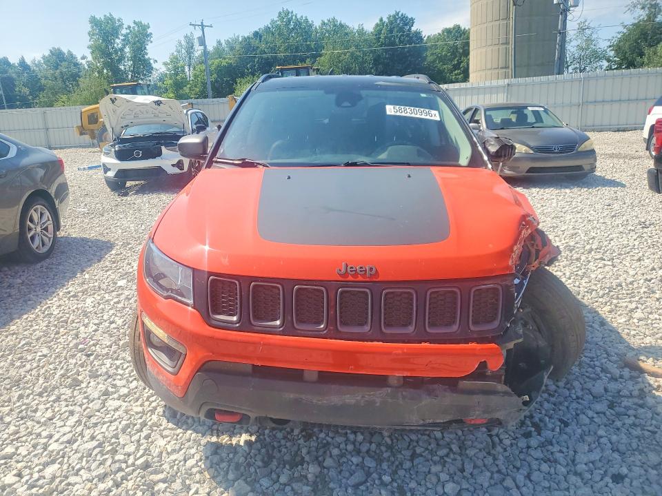 58830996 :رقم المزاد ، 3C4NJDDB0MT545260 vin ، 2021 Jeep Compass مزاد بيع