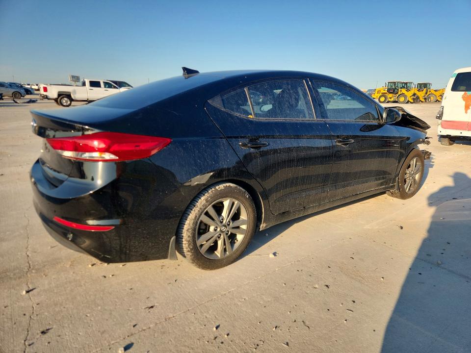 85962285 :رقم المزاد ، 5NPD84LF0JH342537 vin ، 2018 Hyundai Elantra مزاد بيع