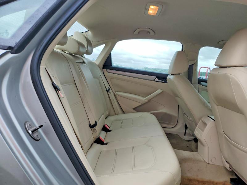 Продажа на аукционе авто 2014 Volkswagen Passat, vin: 1VWAT7A37EC111158, номер лота: 62342296