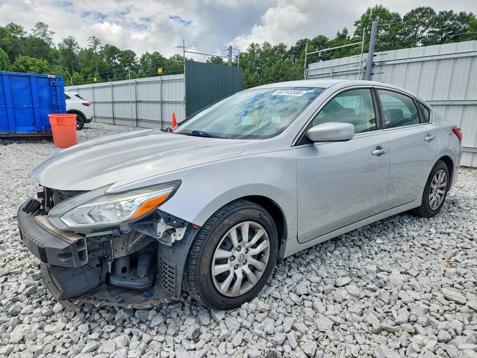 Auction sale of the 2017 Nissan Altima, vin: 1N4AL3AP3HC235193, lot number: 60743586
