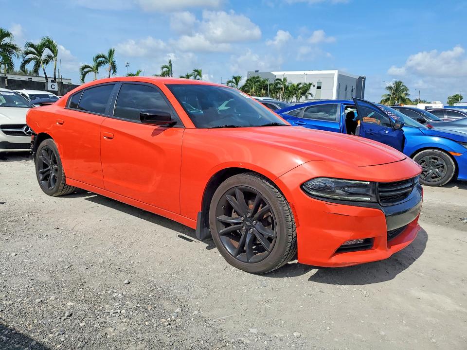 2017 Dodge Charger მანქანა იყიდება აუქციონზე, vin: 2C3CDXHG9HH585197, აუქციონის ნომერი: 62627736