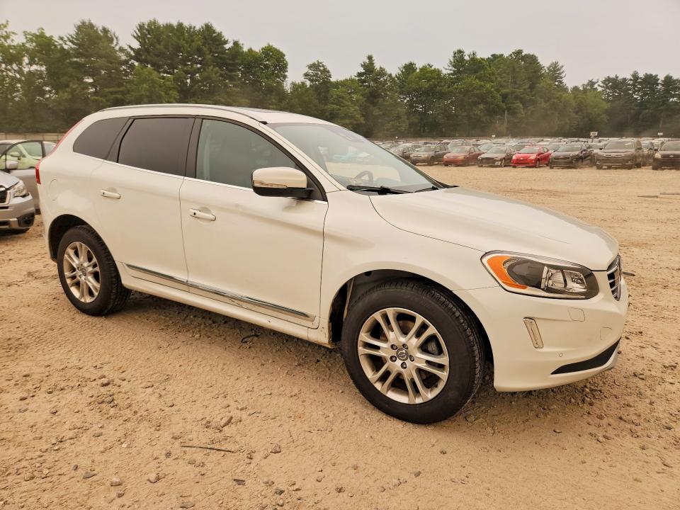 Продаж на аукціоні авто 2016 Volvo Xc60, vin: YV4612RM5G2868029, номер лоту: 61196696